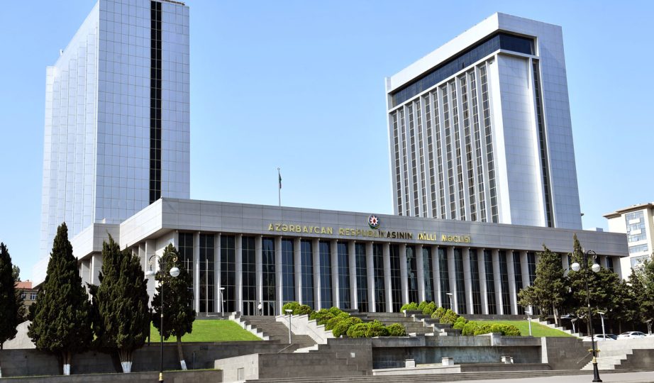 Milli Məclisdə Büdcə İcrası Gündəmdə