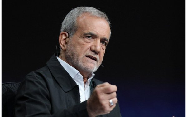 Pezeşkian AEBA ilə əməkdaşlığı dayandırdı