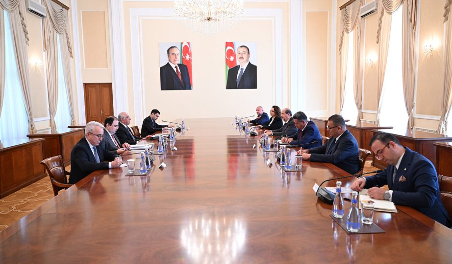 Əli Əsədovdan Ersin Tatarla görüş