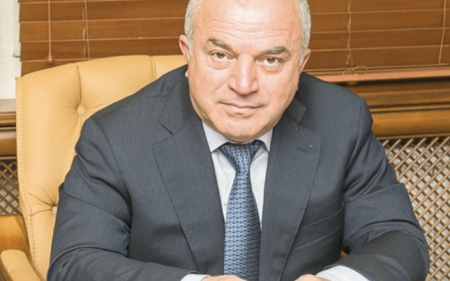 Azvirt” MMC-dən qanunazidd işıqfor: “Ağa kimi çıxırlar