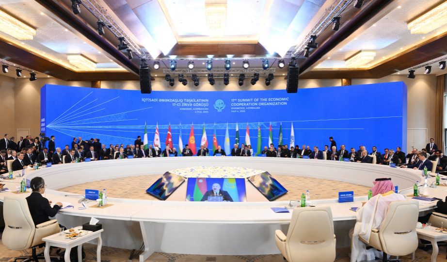 Xankəndi ECO Zirvəsi: Yeni güc mərkəzi Ermənistana mesaj verir