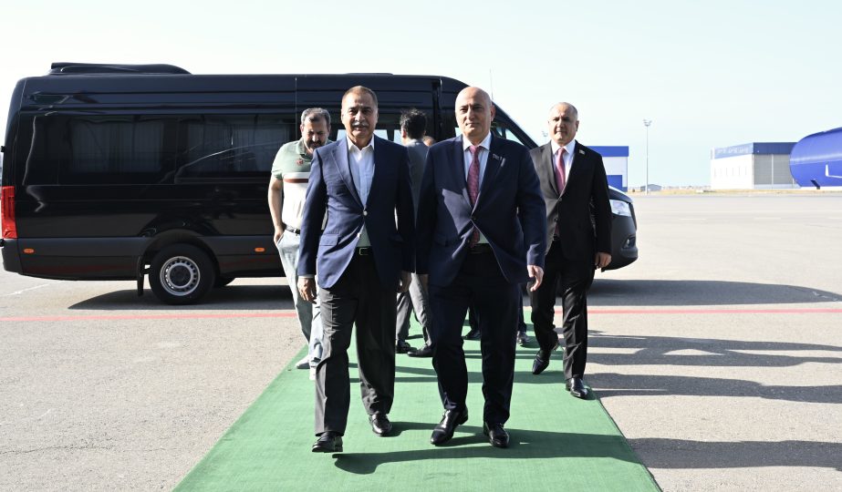 Pakistan Milli Assambleyasının sədri Sərdar Ayaz Sadiq Azərbaycana gəldi