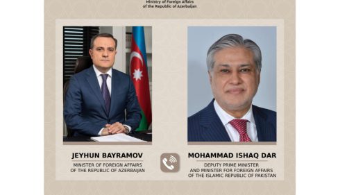 Ceyhun Bayramov və Məhəmməd İshaq Dar Azərbaycan-Pakistan tərəfdaşlığını müzakirə edib