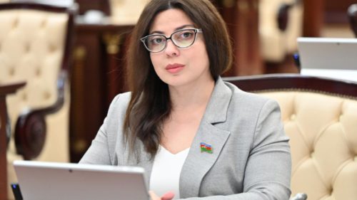 Səbinə Salmanova: Əbu-Dabi görüşü kənar müdaxiləsiz sülhə yol açır