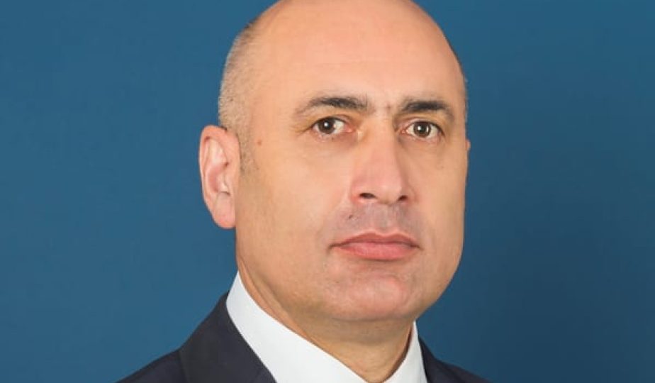 Əbu-Dabi görüşü: Vasitəçilərin müdaxiləsi zərərlidir